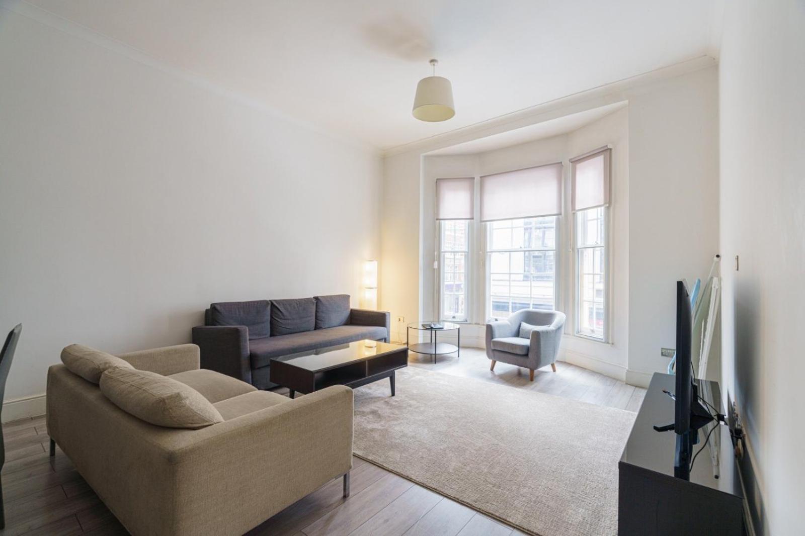 The Apartments Kensington High Street Лондон Екстериор снимка